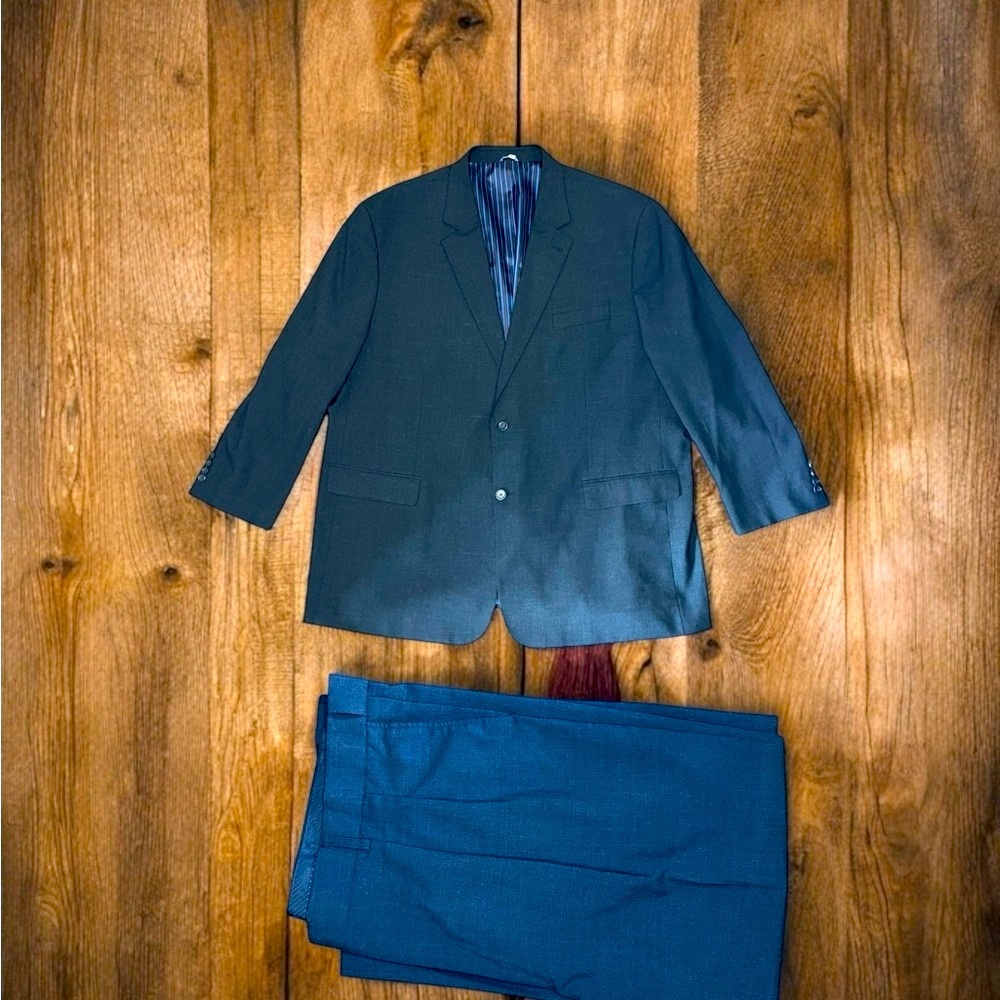 ~ GS Big &‎ Tall Black Suite Black 54% Polyester 44% Wool2% Spandex
